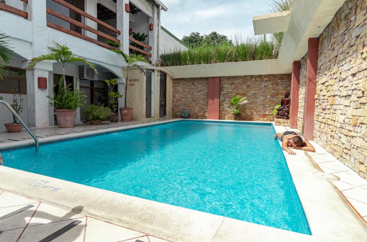 Hotel Serenity มานูเอล อันโตนิโอ ภายนอก รูปภาพ