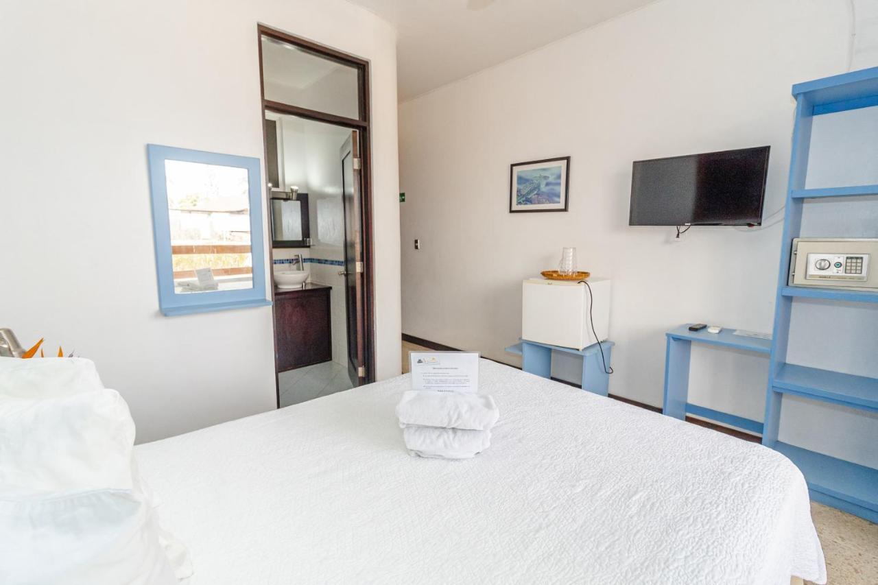 Hotel Serenity มานูเอล อันโตนิโอ ภายนอก รูปภาพ